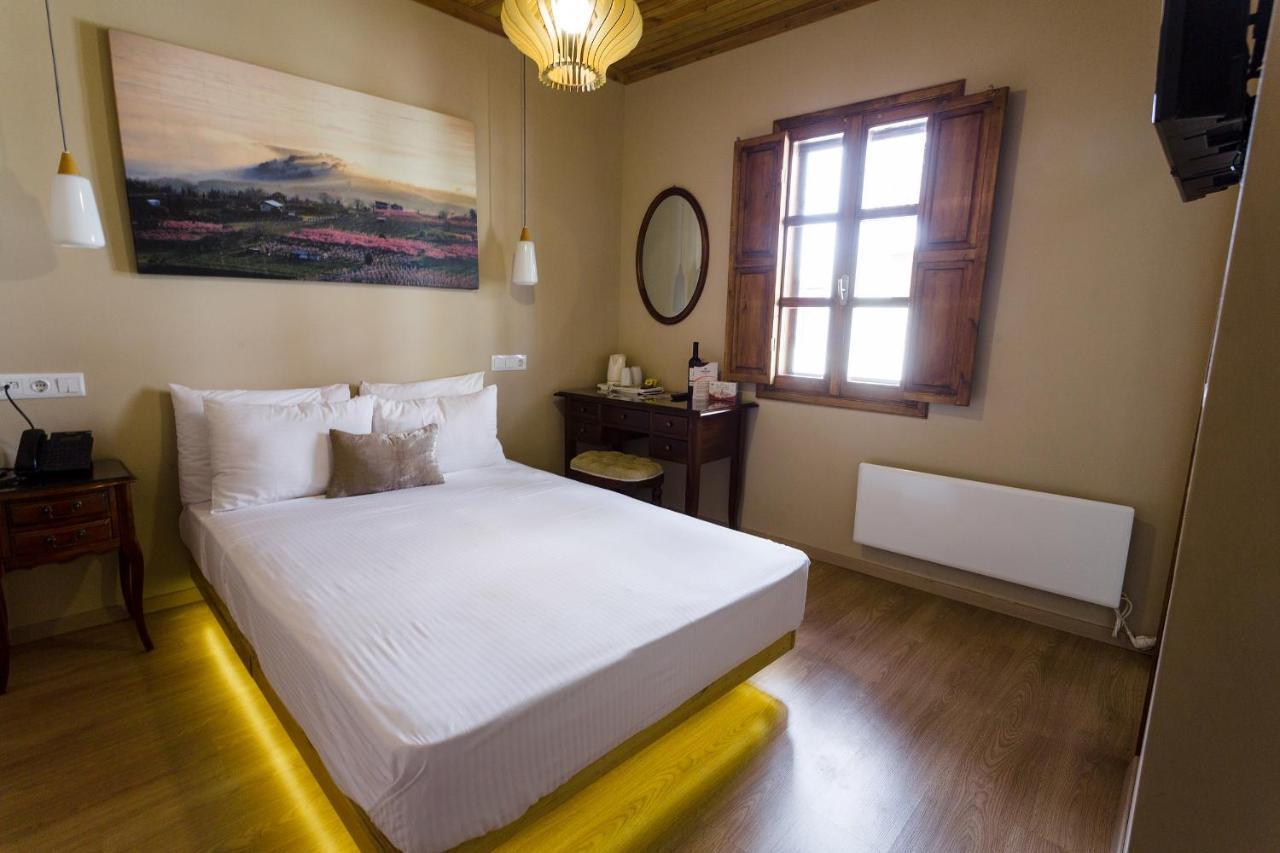 Blossom Rooms & Suite Veria  Exterior photo
