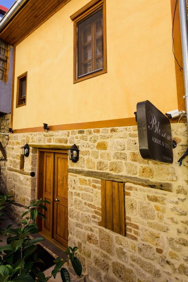Blossom Rooms & Suite Veria  Exterior photo